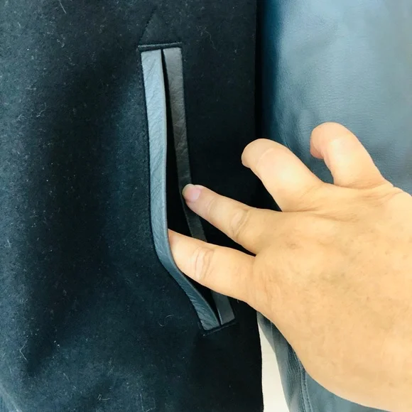 Nike Black and White Striped Collar Jacket